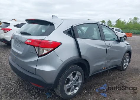 2021 Honda Hr-V Awd Lx z USA, uszkodzony, nr VIN 3CZRU6H31MM703150